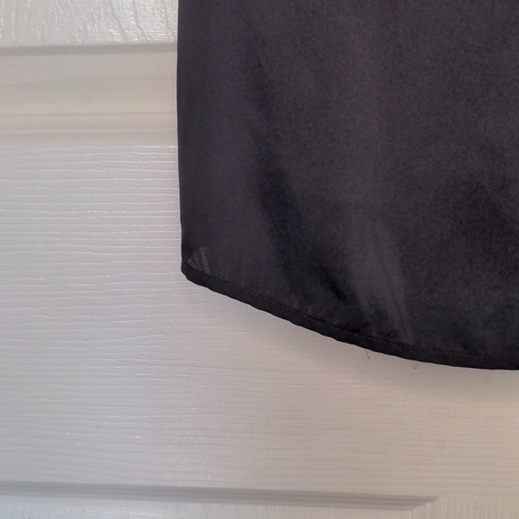 Silk Ruffle Neck Black Dress Banana Republic - Picture 4 of 8